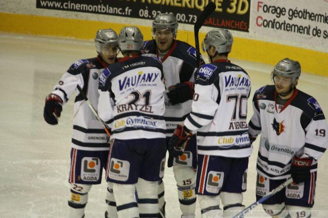 Photo hockey match Chamonix  - Grenoble  le 02/11/2010