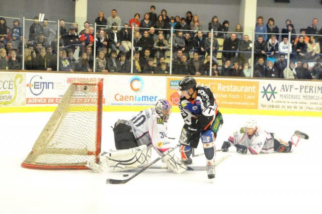 Photo hockey match Caen  - Epinal  le 06/11/2010