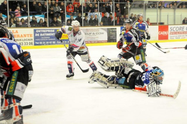 Photo hockey match Caen  - Epinal  le 06/11/2010