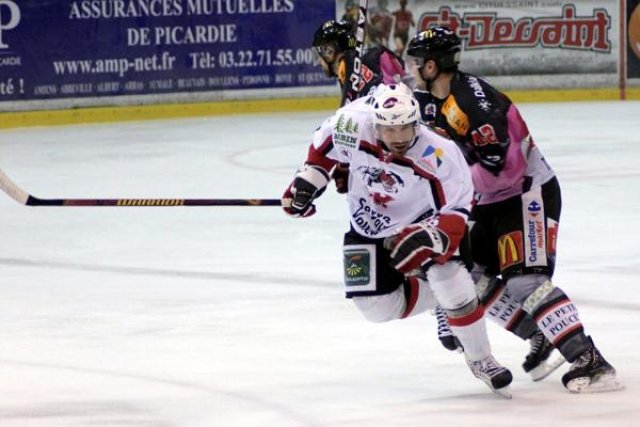 Photo hockey match Amiens  - Briançon  le 06/11/2010