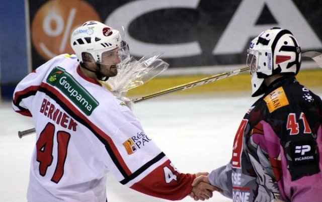 Photo hockey match Amiens  - Briançon  le 06/11/2010