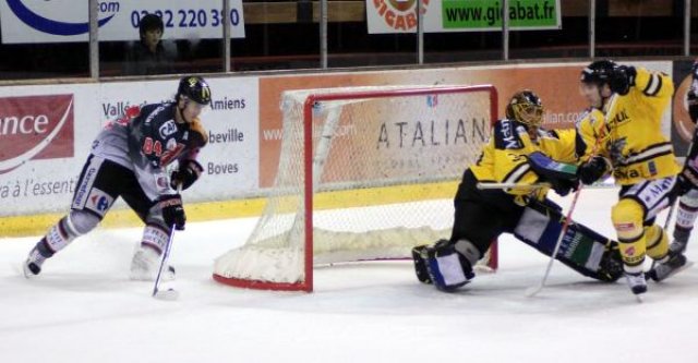 Photo hockey match Amiens  - Rouen le 02/11/2010