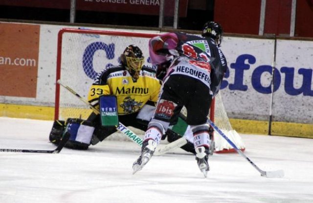 Photo hockey match Amiens  - Rouen le 02/11/2010
