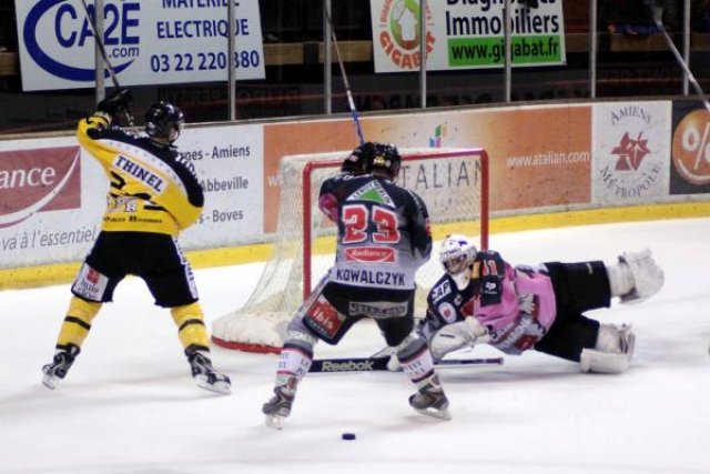 Photo hockey match Amiens  - Rouen le 02/11/2010
