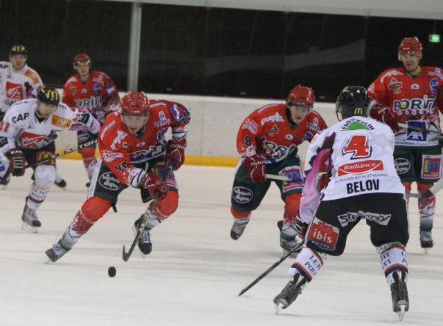 Photo hockey match Mont-Blanc - Amiens  le 20/11/2010