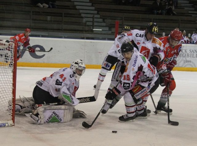 Photo hockey match Mont-Blanc - Amiens  le 20/11/2010