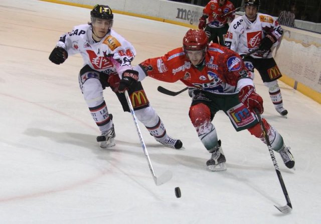 Photo hockey match Mont-Blanc - Amiens  le 20/11/2010