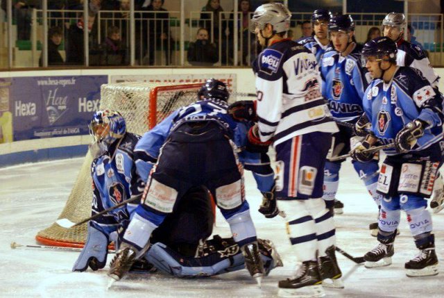 Photo hockey match Angers  - Grenoble  le 30/11/2010