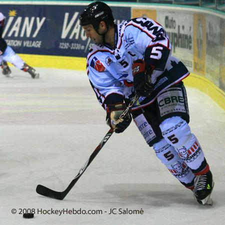 Grenoble  5 - 4 Angers 