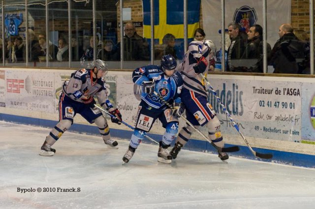 Photo hockey match Angers  - Grenoble  le 03/12/2010