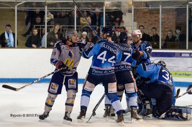 Photo hockey match Angers  - Grenoble  le 03/12/2010