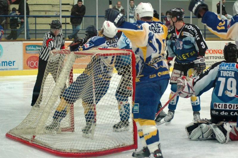 Caen  5 - 3 Chamonix 
