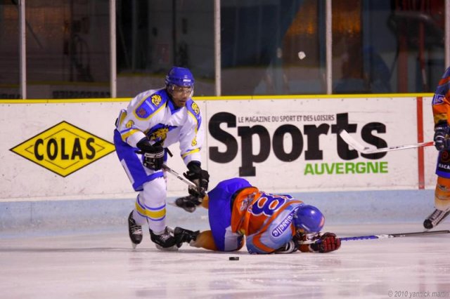 Photo hockey match Clermont-Ferrand - Wasquehal Lille le 04/12/2010