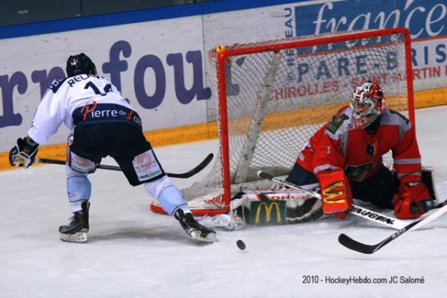 Photo hockey match Grenoble  - Angers  le 07/12/2010