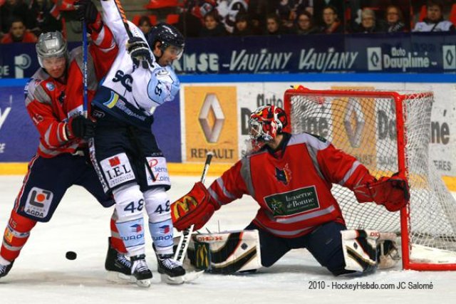 Photo hockey match Grenoble  - Angers  le 07/12/2010
