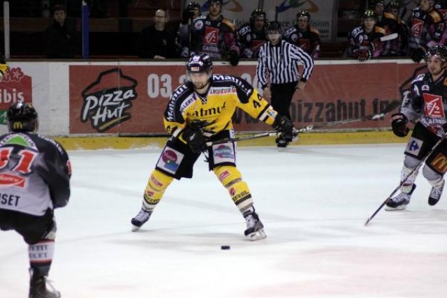 Photo hockey match Amiens  - Rouen le 11/12/2010