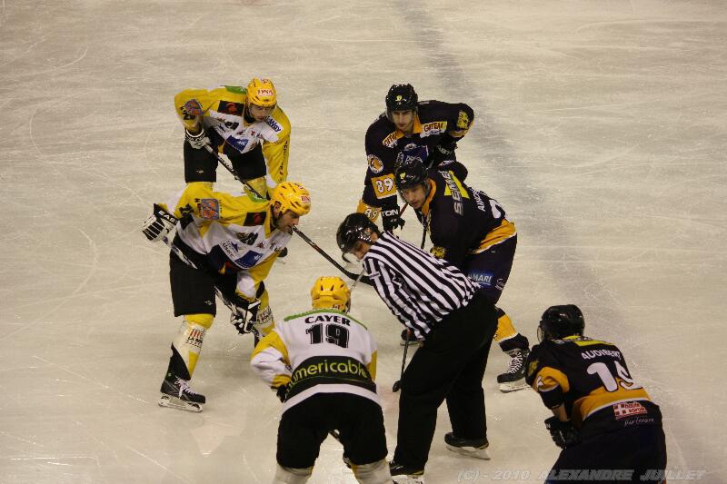 Chamonix  5 - 4 Strasbourg 