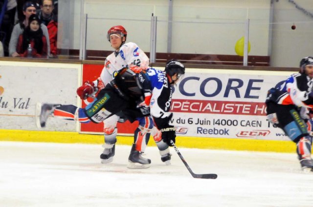 Photo hockey match Caen  - Mont-Blanc le 11/12/2010
