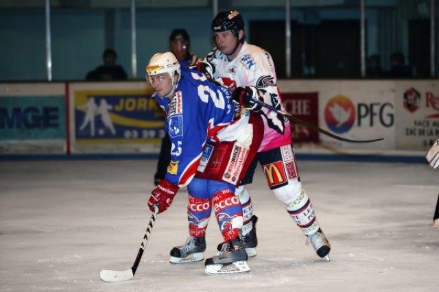Photo hockey match Epinal  - Amiens  le 23/09/2008