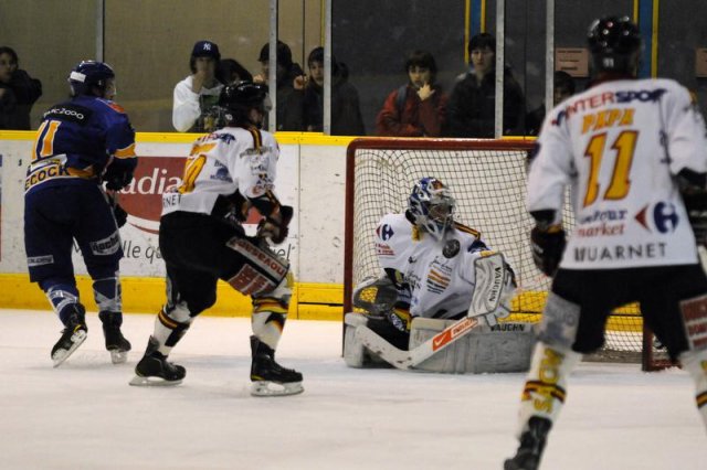 Photo hockey match Dijon  - Morzine-Avoriaz le 22/12/2010