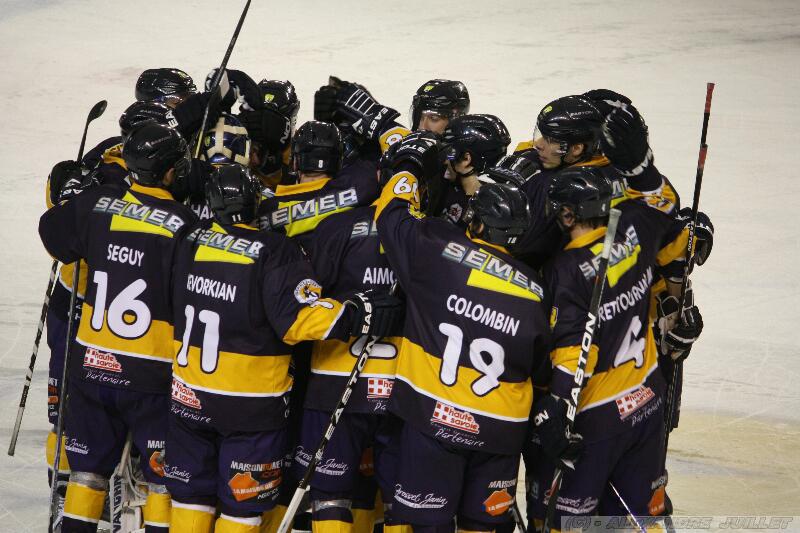 Chamonix  3 - 2 Mont-Blanc
