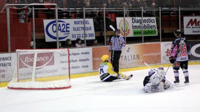 Photo hockey match Amiens  - Strasbourg  le 30/12/2010