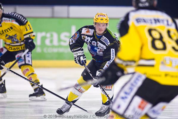 Strasbourg  2 - 3 Rouen