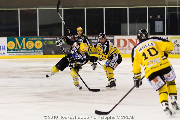 Strasbourg  2 - 3 Rouen