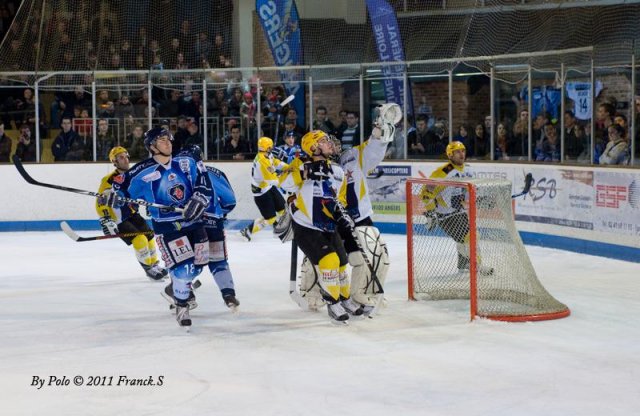Photo hockey match Angers  - Strasbourg  le 15/01/2011