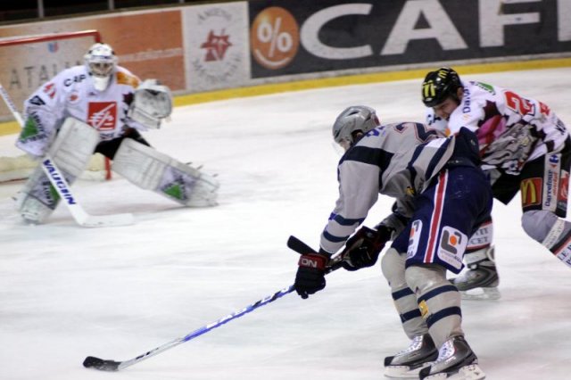 Photo hockey match Amiens  - Grenoble  le 18/01/2011