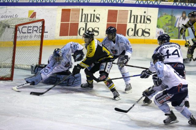 Photo hockey match Rouen - Angers  le 25/01/2011
