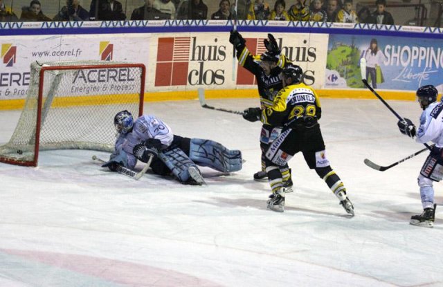 Photo hockey match Rouen - Angers  le 25/01/2011