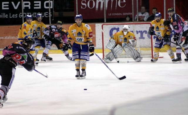 Photo hockey match Amiens  - Dijon  le 25/01/2011