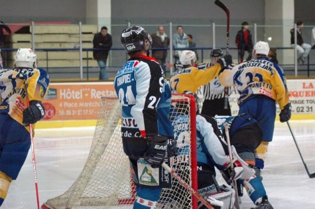 Photo hockey match Caen  - Chamonix  le 08/03/2008
