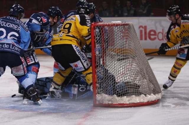 Photo hockey reportage Finale Coupe de France 2011 : Reportage photos 1