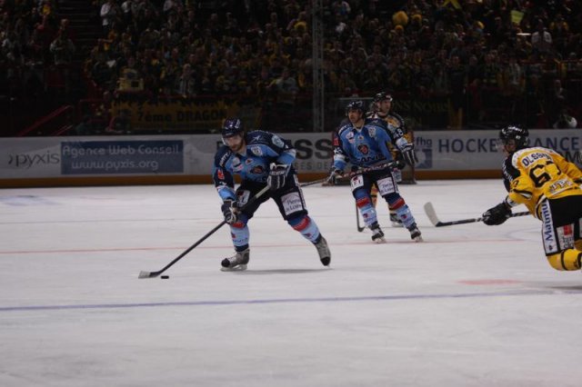 Photo hockey reportage Finale Coupe de France 2011 : Reportage photos 1