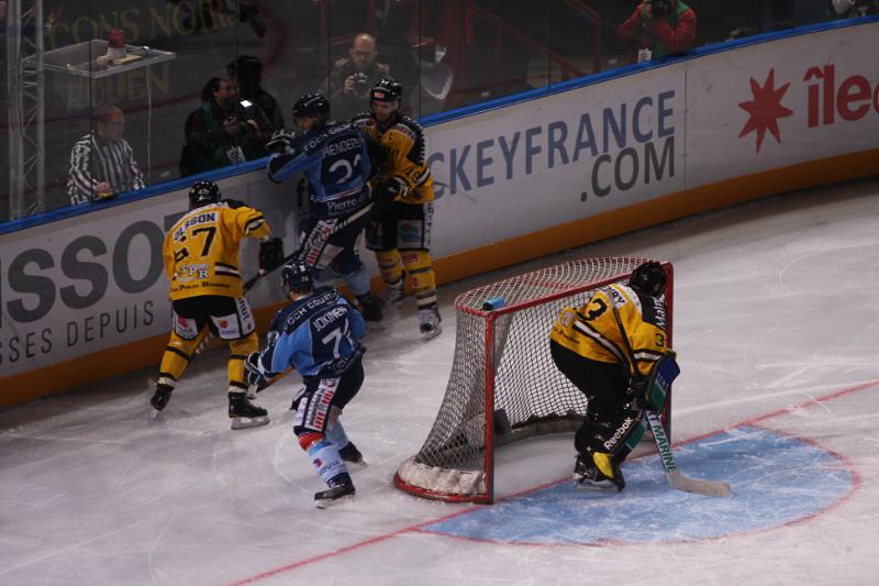 Finale Coupe de France 2011 : Reportage photos 1 — Reportage
