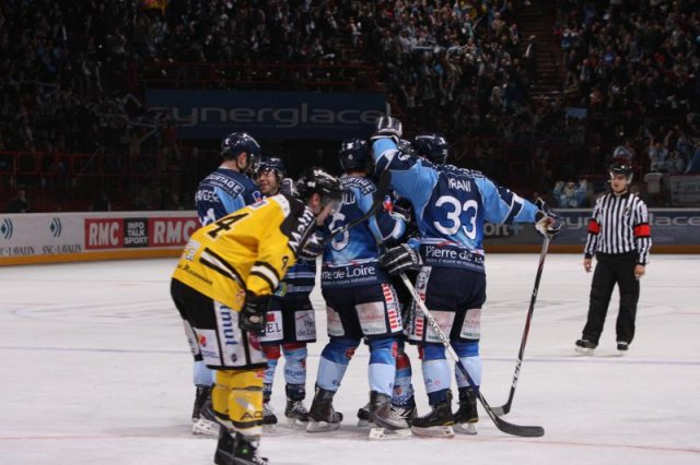Photo hockey reportage Finale Coupe de France 2011 : Reportage photos 1