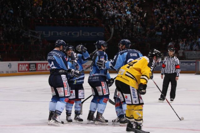 Photo hockey reportage Finale Coupe de France 2011 : Reportage photos 1