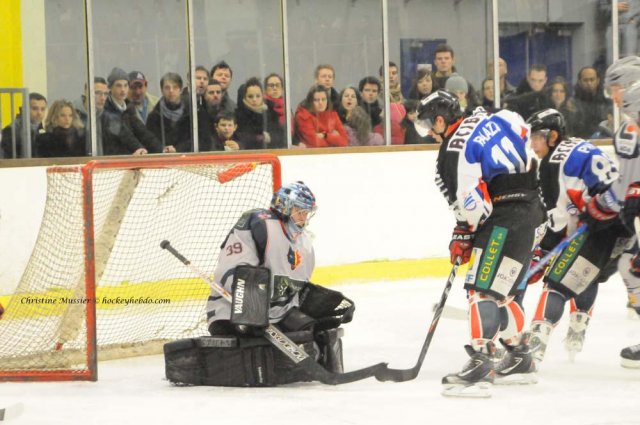 Photo hockey match Caen  - Grenoble  le 01/02/2011