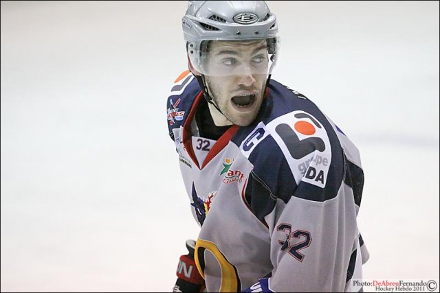 Photo hockey match Epinal  - Grenoble  le 18/02/2011