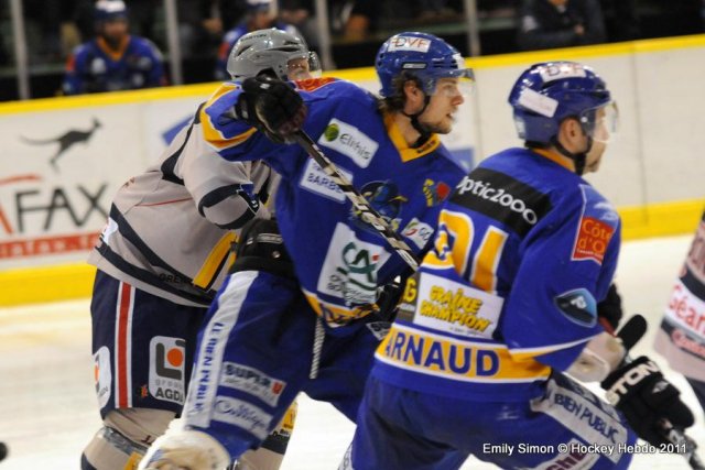 Photo hockey match Dijon  - Grenoble  le 20/02/2011