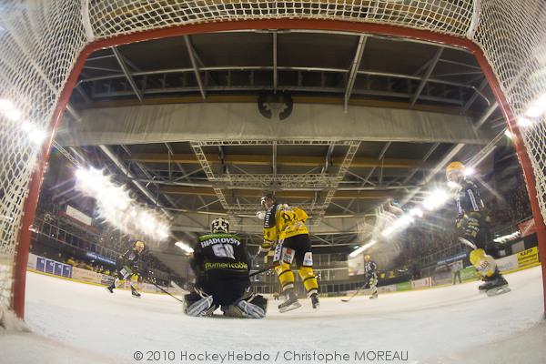 Strasbourg  1 - 4 Rouen