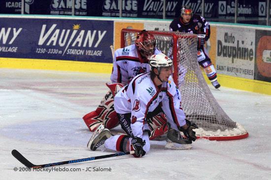 Grenoble  0 - 3 Briançon 