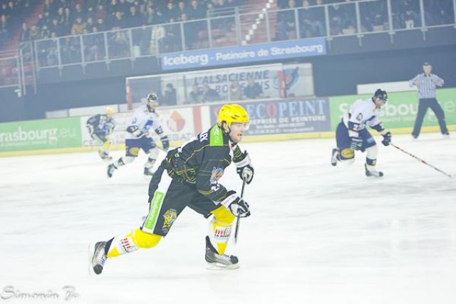 Photo hockey match Strasbourg  - Chamonix  le 26/02/2011