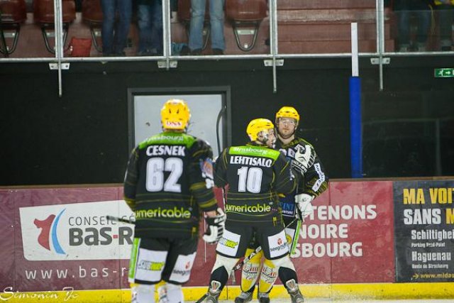 Photo hockey match Strasbourg  - Chamonix  le 26/02/2011