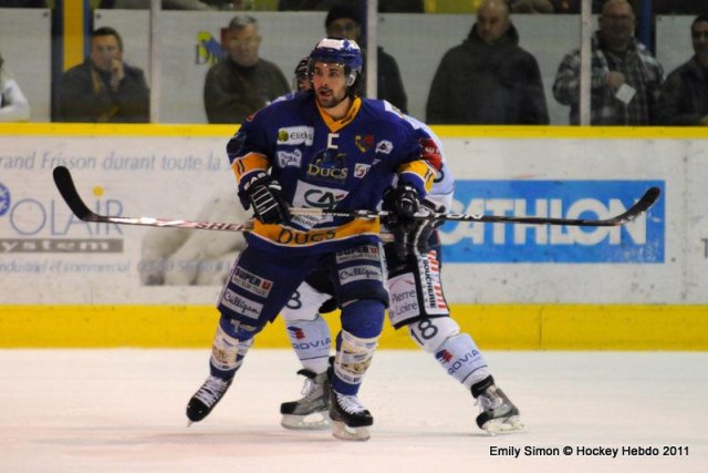 Photo hockey match Dijon  - Angers  le 26/02/2011
