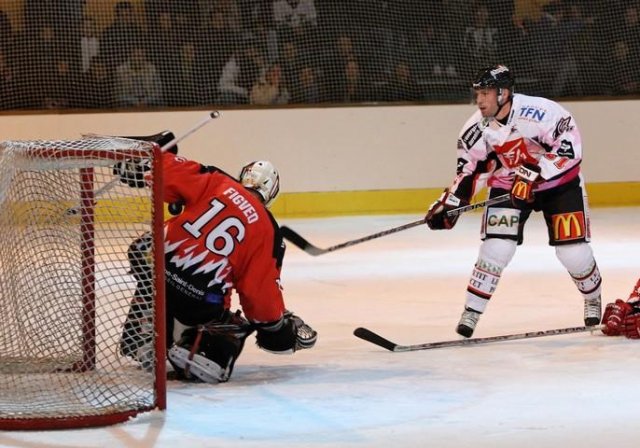 Photo hockey match Neuilly/Marne - Amiens  le 04/10/2008