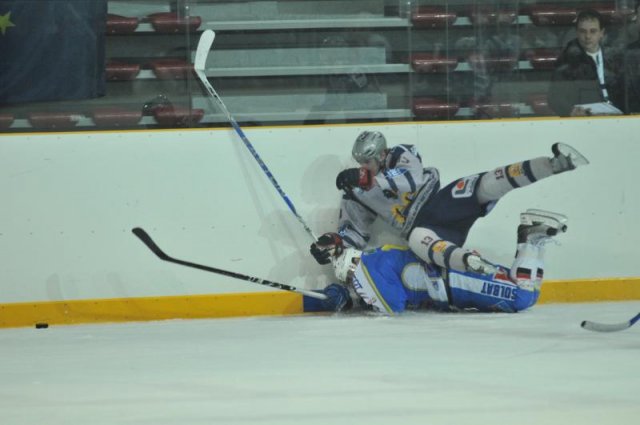 Photo hockey match Gap  - Grenoble  le 26/02/2011
