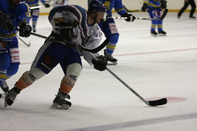 Photo hockey match Wasquehal Lille - Clermont-Ferrand le 26/02/2011